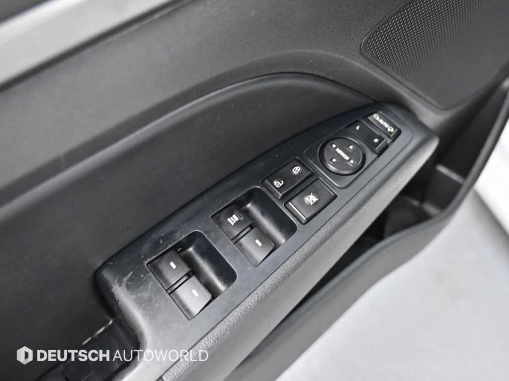 HYUNDAI Avante 2016 Blanco - Importación desde Corea - HF Imports Iquique - Foto 19