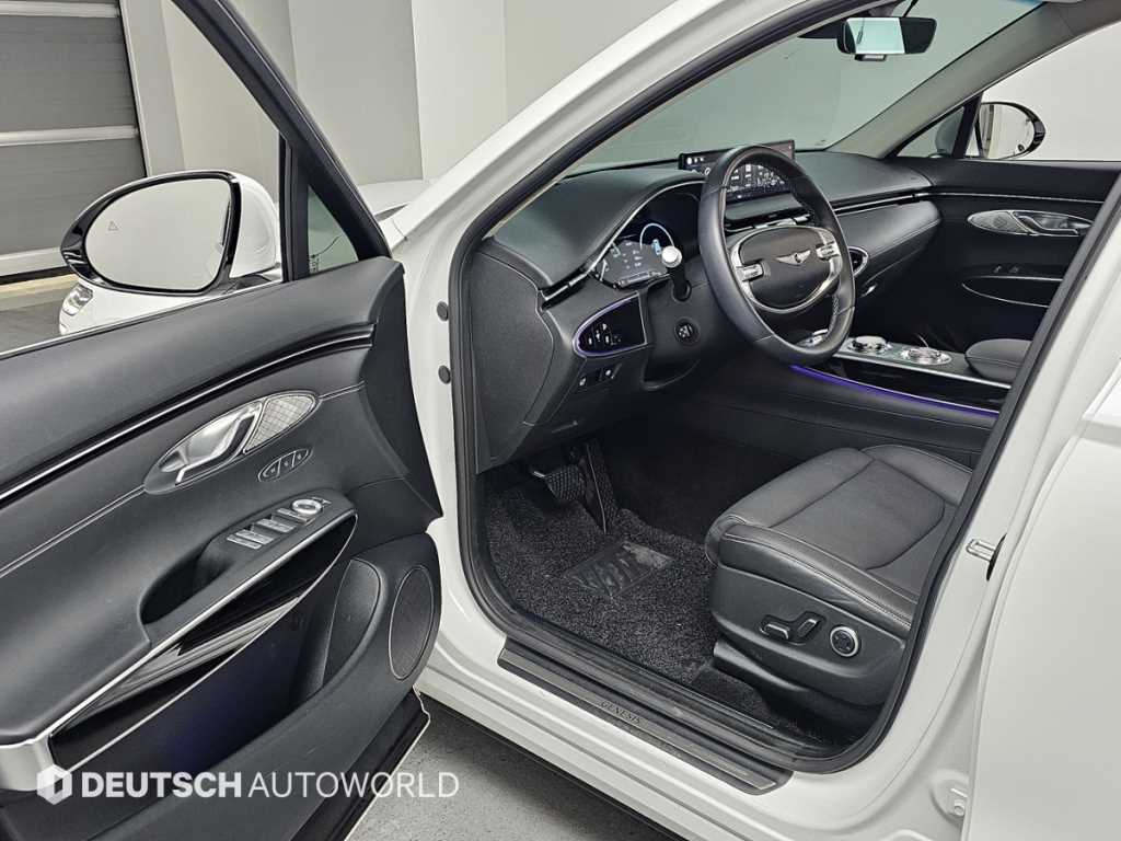 Genesis GV70 - Vista 11