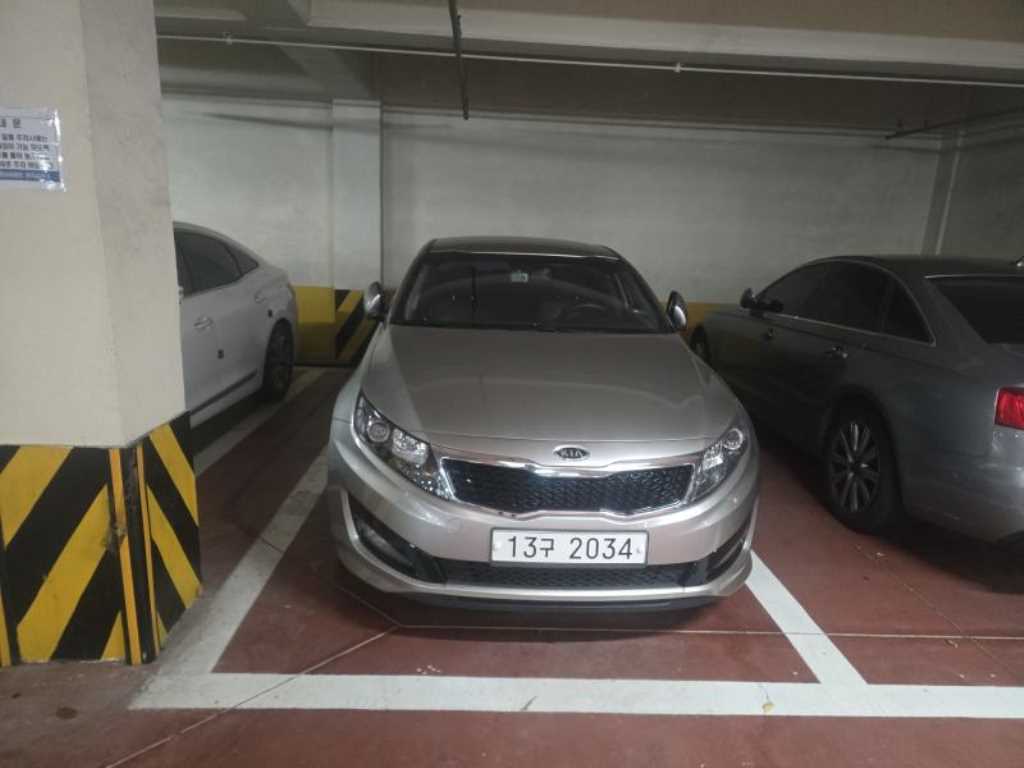 KIA K5 2011 Gris - Importación desde Corea - HF Imports Iquique - Foto 1