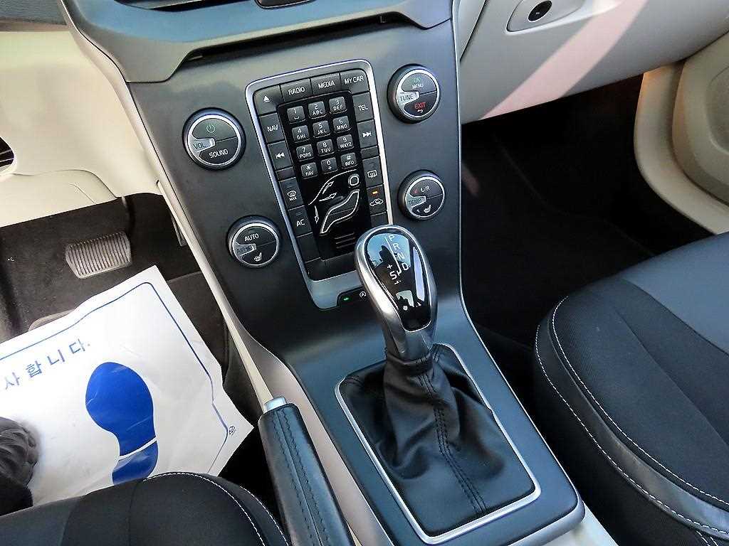 Volvo V40 - Vista 10