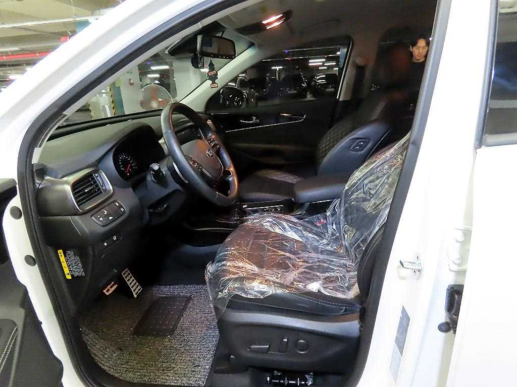 KIA Sorento - Vista 6