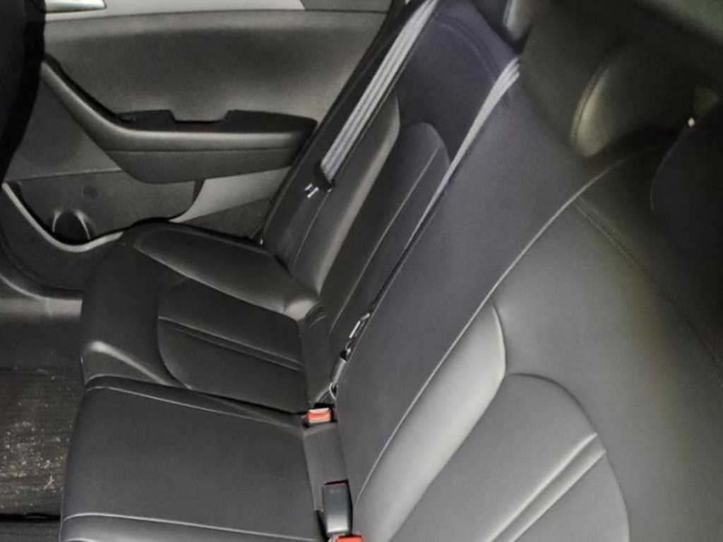 HYUNDAI Sonata - Vista 11