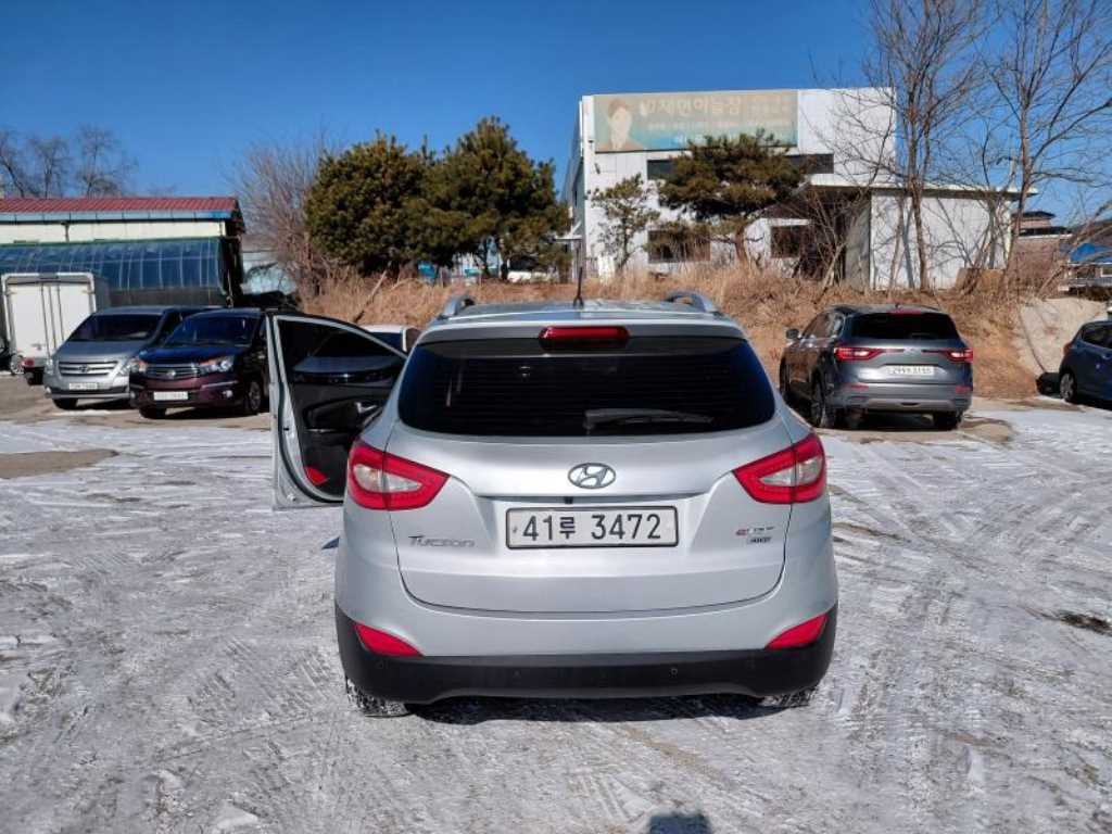 HYUNDAI Tucson - Vista 4