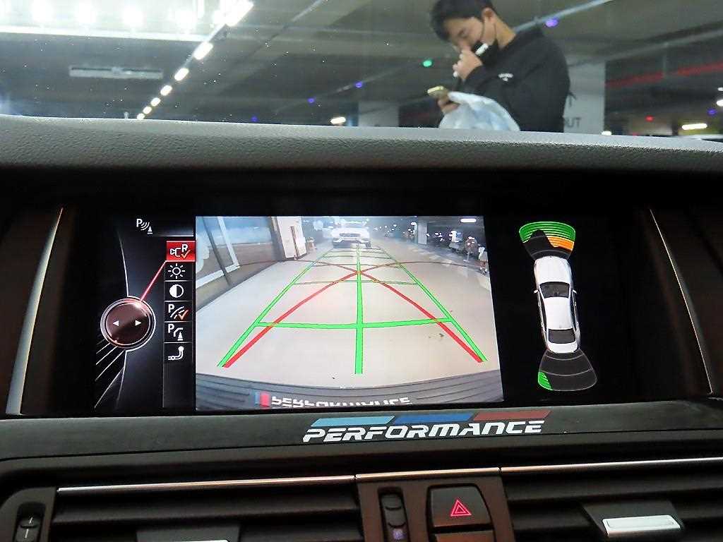 BMW 5 Series 2016 Negro - Importación desde Corea - HF Imports Iquique - Foto 16