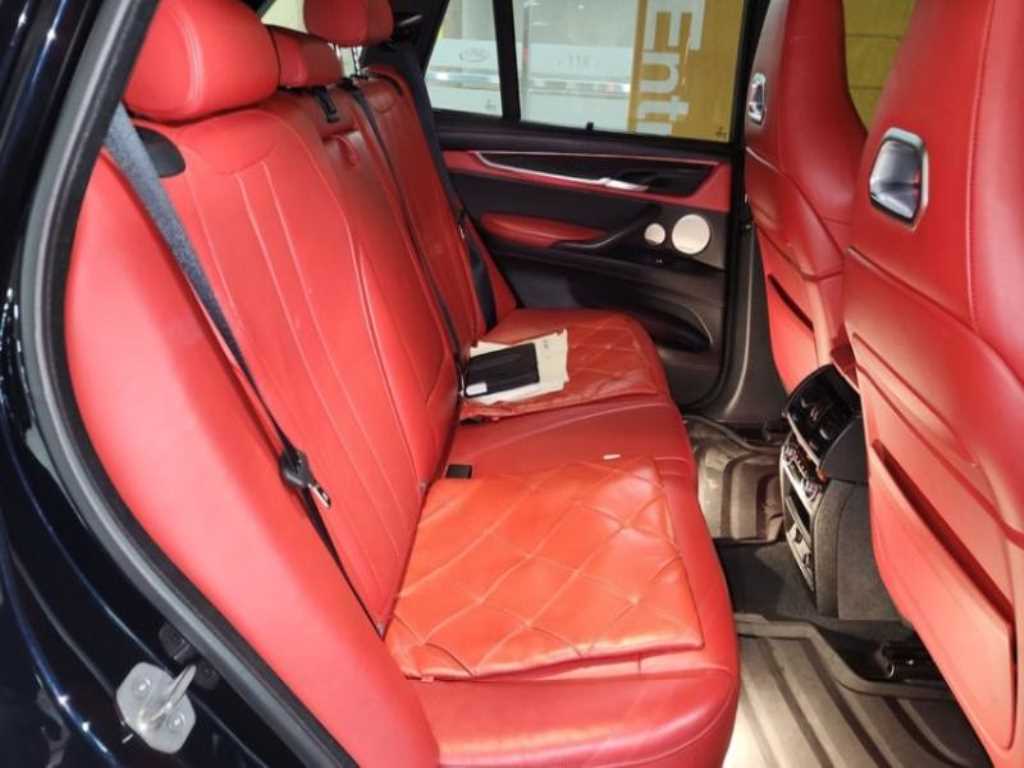 BMW X5M - Vista 11