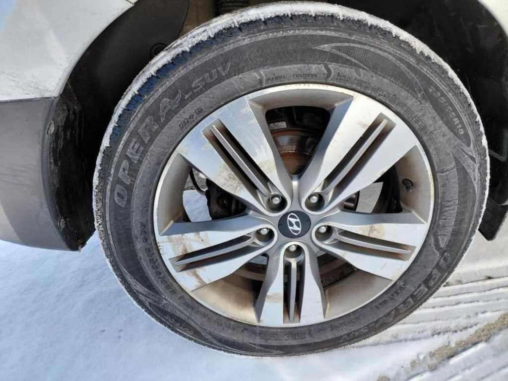 HYUNDAI Tucson 2015 Gris - Importación desde Corea - HF Imports Iquique - Foto 17