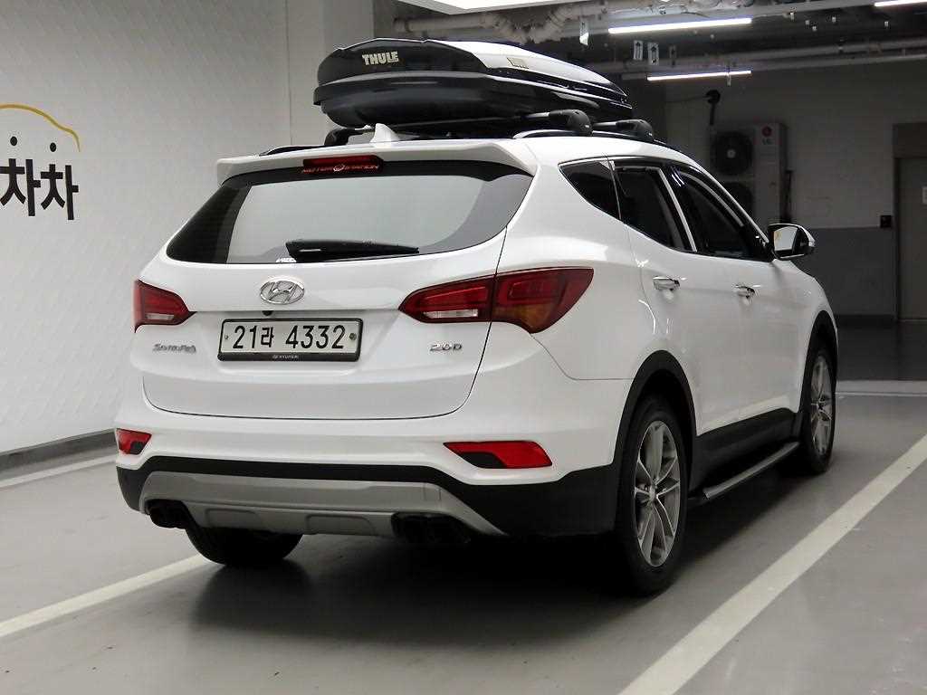 HYUNDAI Santa Fe - Vista 3