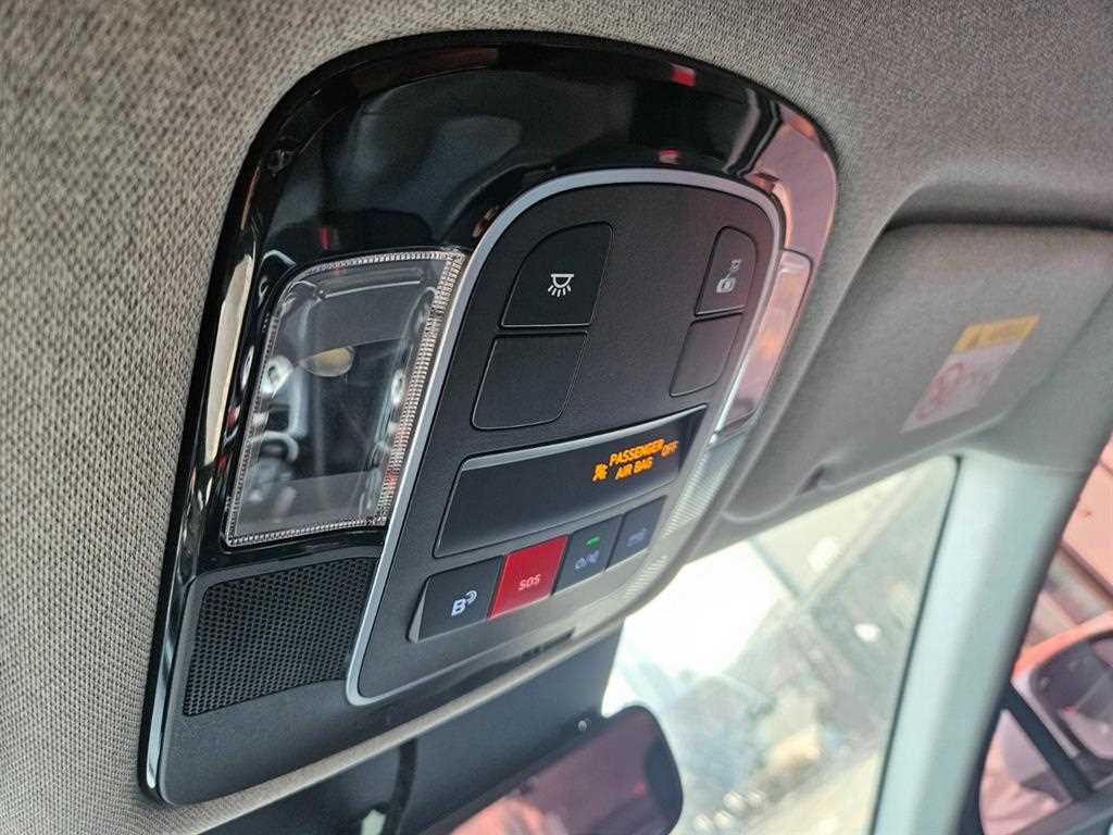 HYUNDAI Sonata - Vista 8