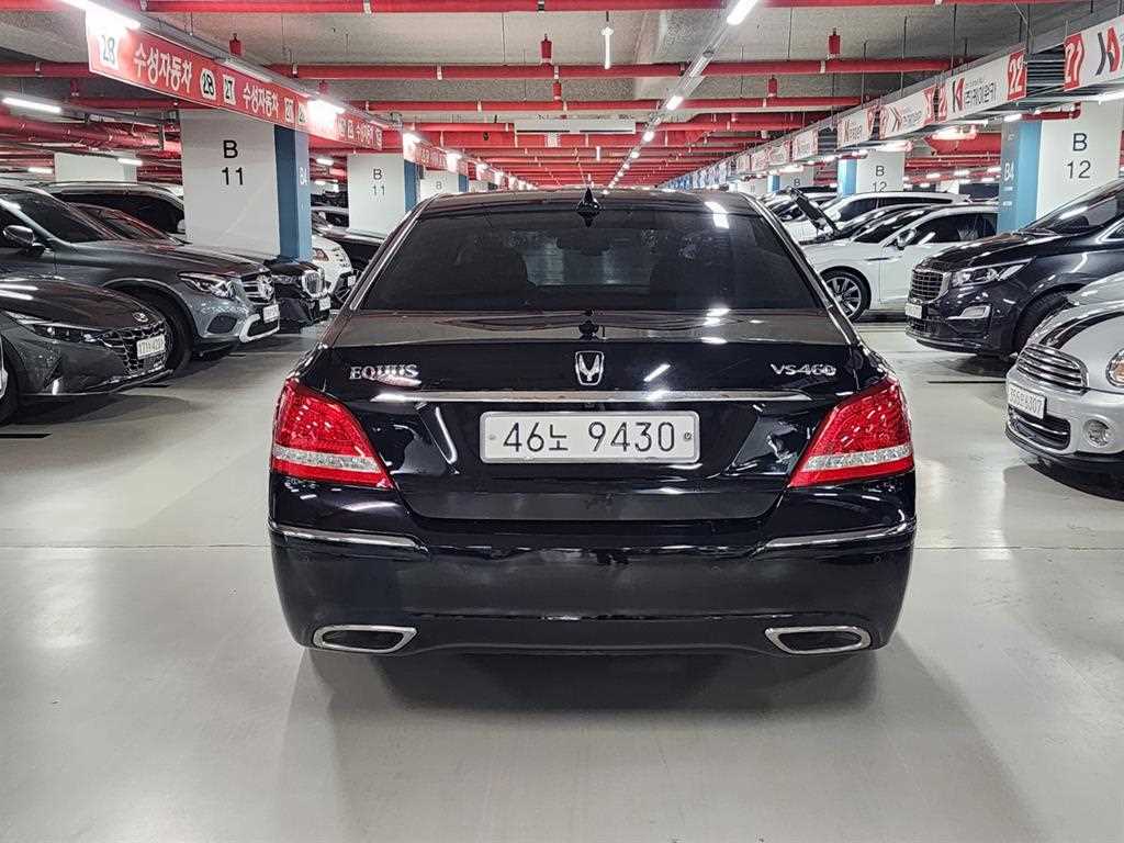 HYUNDAI Equus - Vista 4