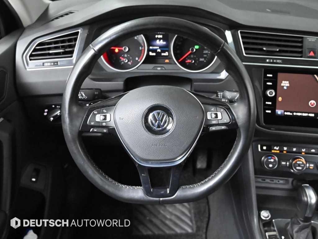 Volkswagen Tiguan 2020 Negro - Importación desde Corea - HF Imports Iquique - Foto 13