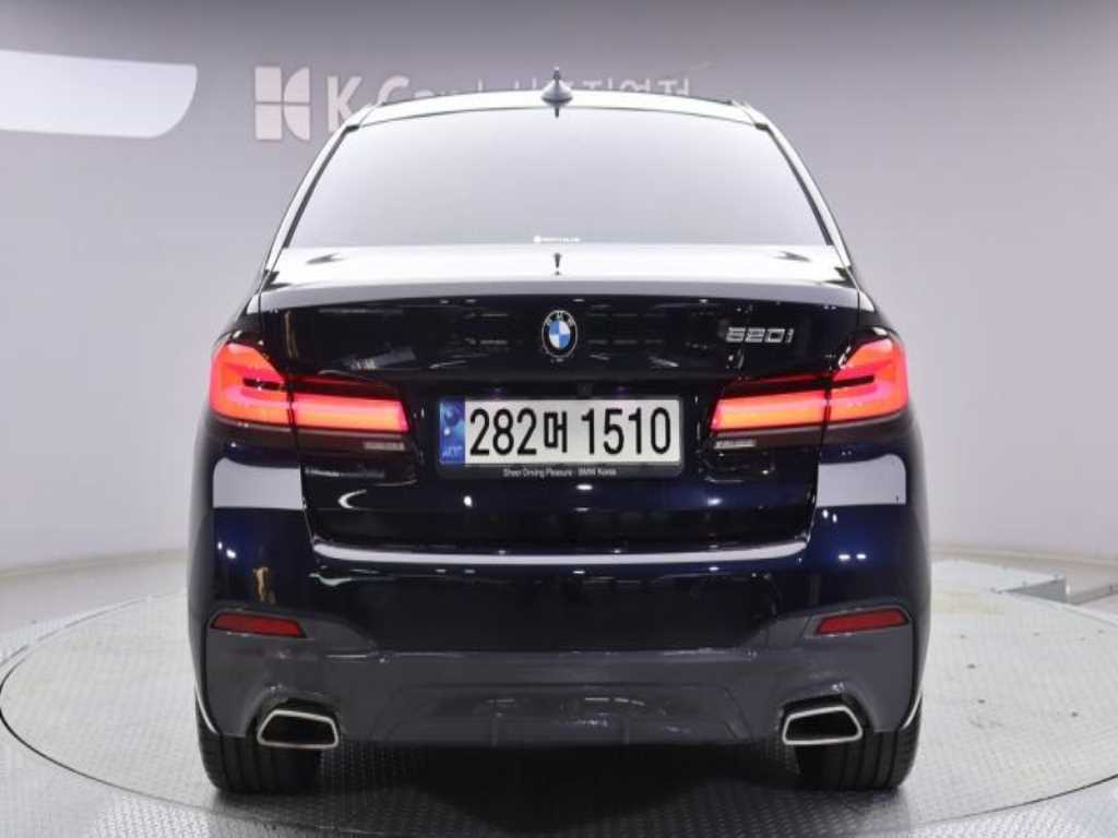 BMW 5 Series - Vista 5