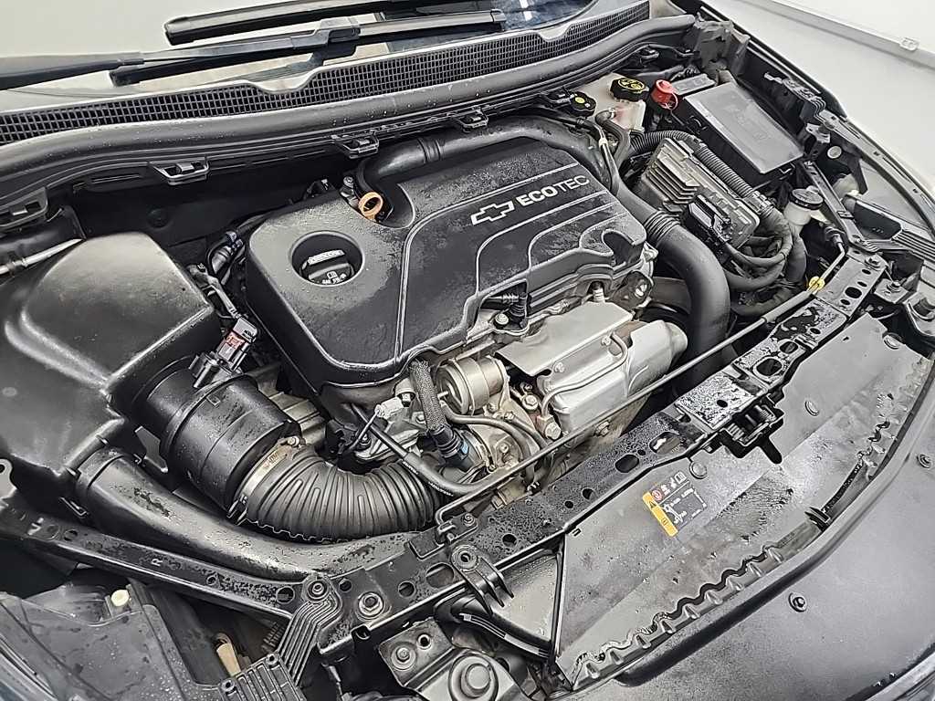 Chevrolet Cruise - Vista 5