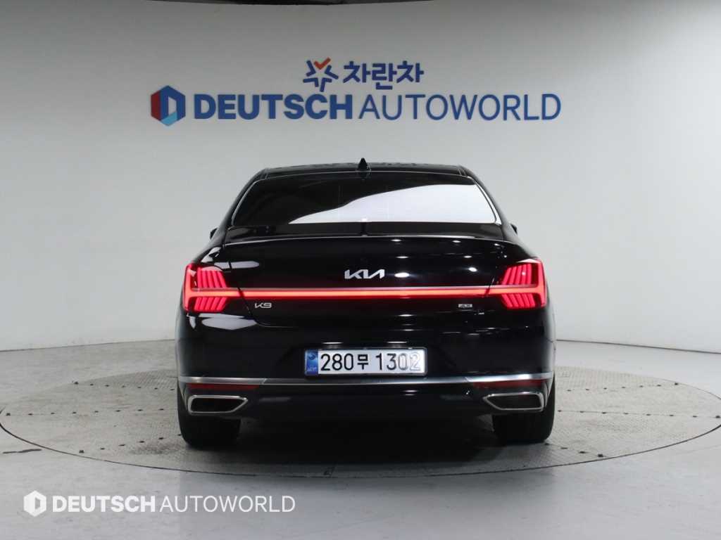 KIA K9 - Vista 4