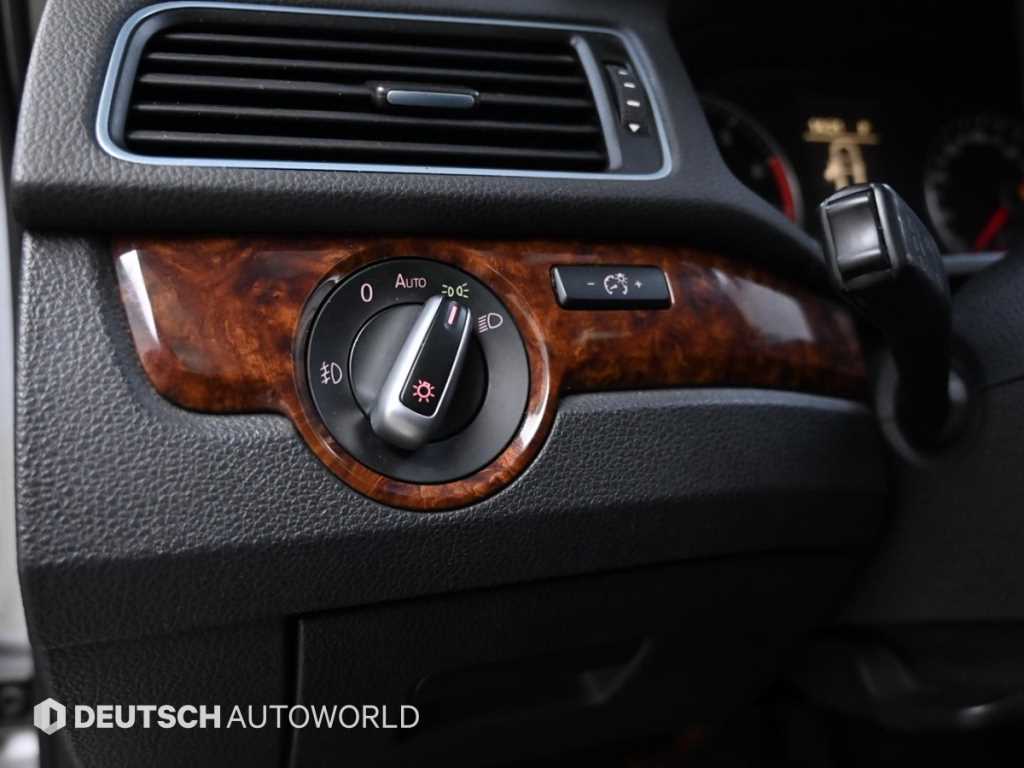 Volkswagen Passat 2013 Gris - Importación desde Corea - HF Imports Iquique - Foto 16