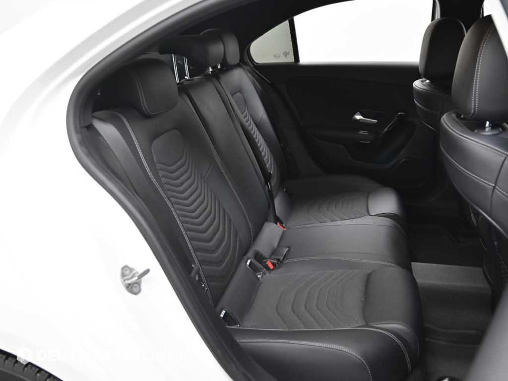 Mercedes Benz A Class - Vista 12