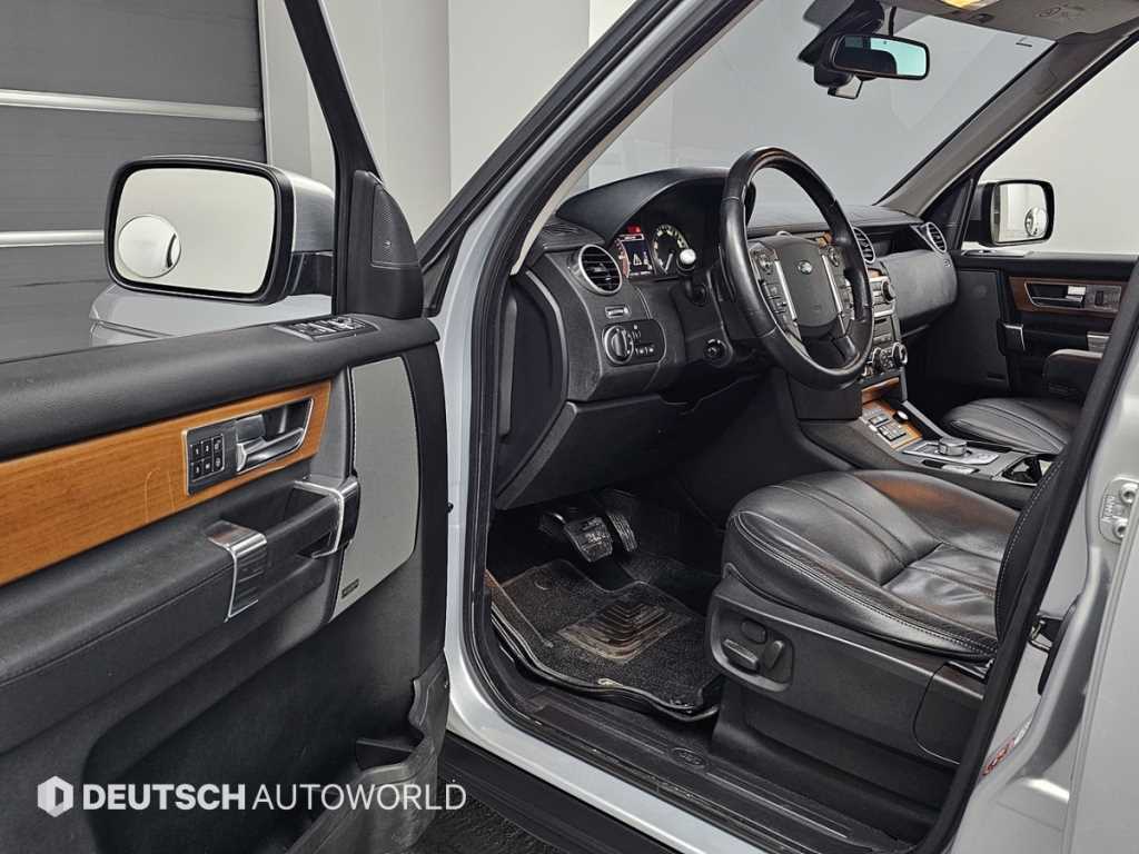 Land Rover Discovery - Vista 11