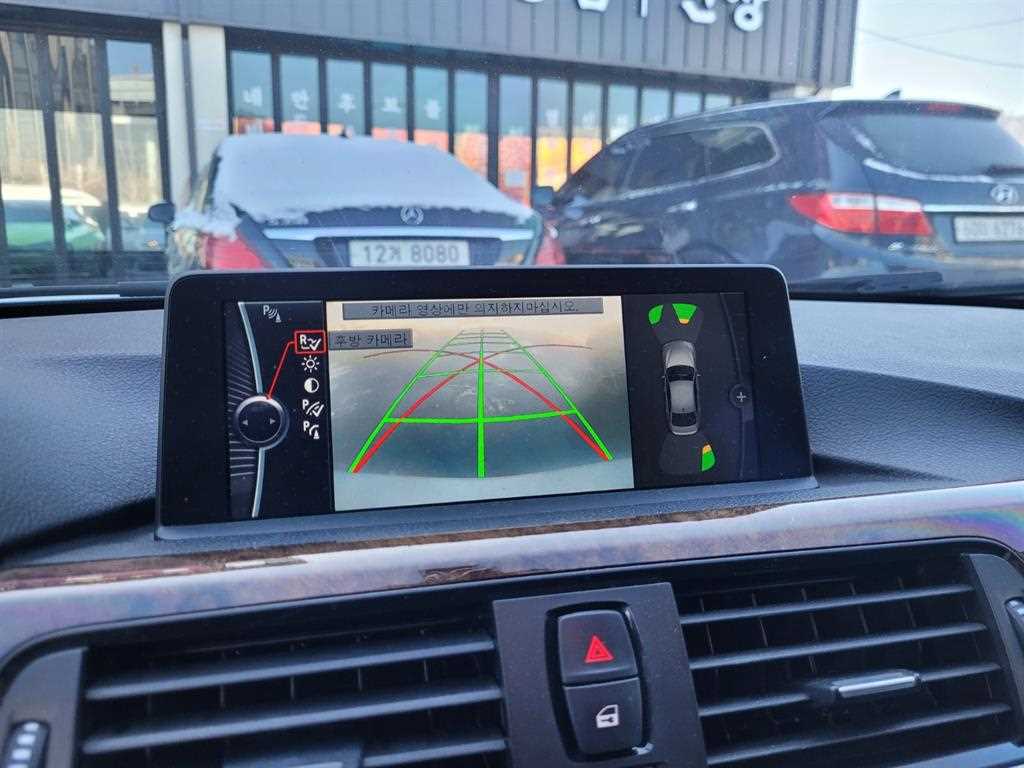 BMW 3 series - Vista 4