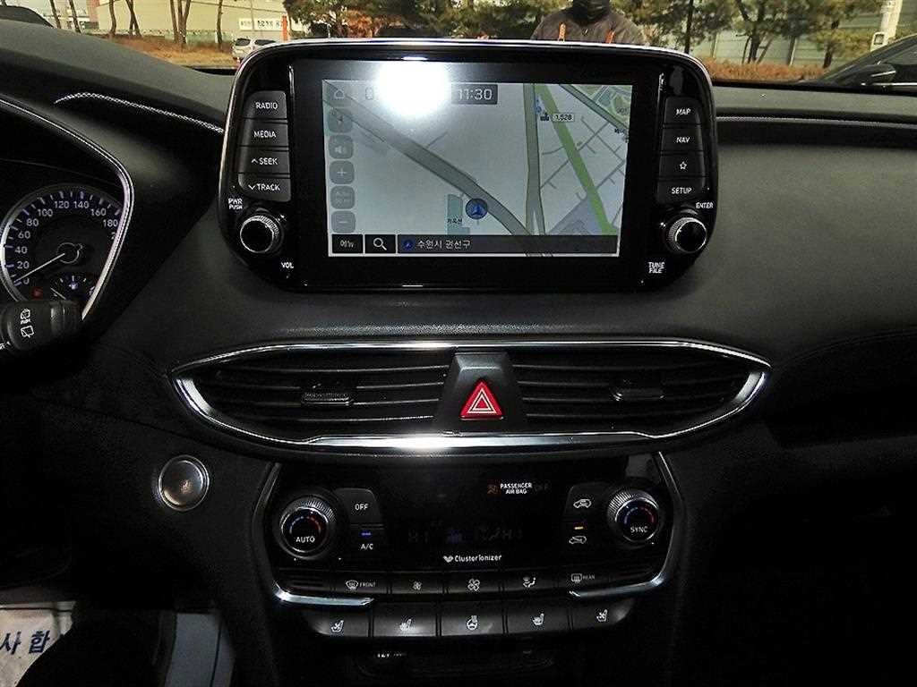 HYUNDAI Santa Fe 2019 Gris - Importación desde Corea - HF Imports Iquique - Foto 13