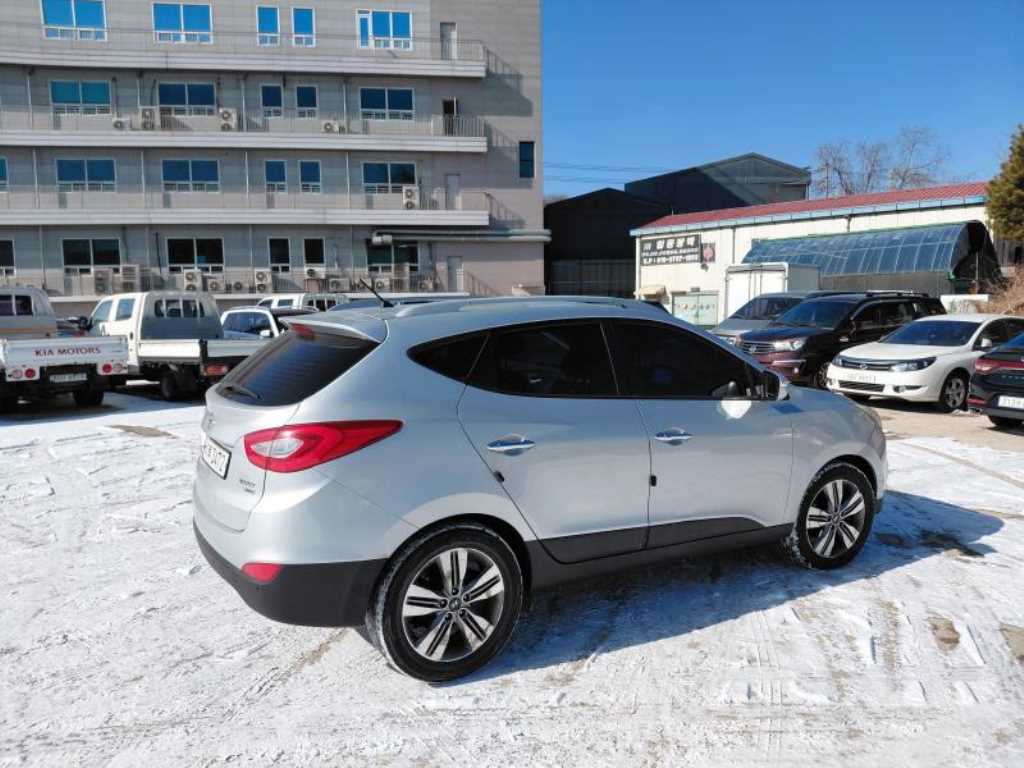 HYUNDAI Tucson - Vista 3