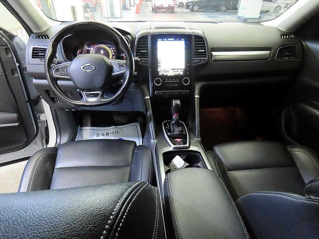 SAMSUNG QM6 - Vista 10