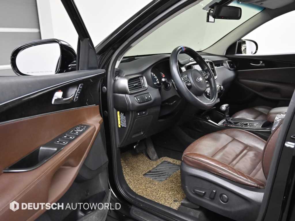 KIA Sorento - Vista 11