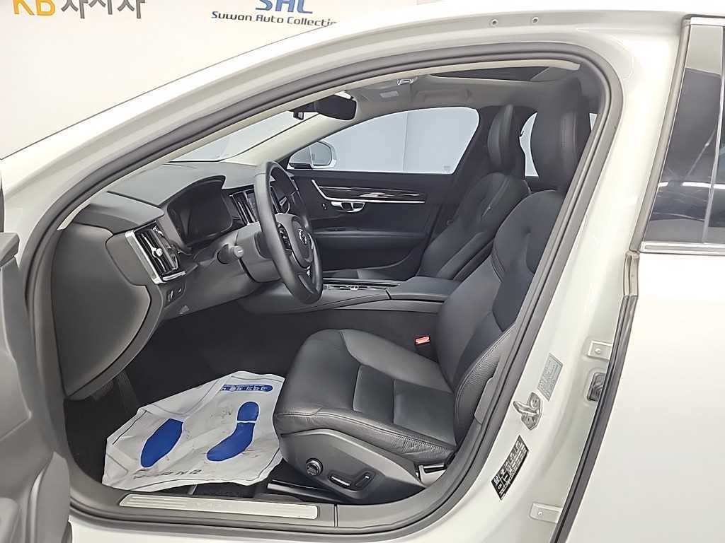 Volvo S90 - Vista 11