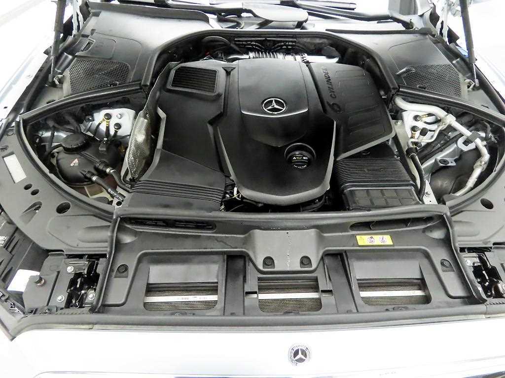 Mercedes Benz S Class 2022 Plateado - Importación desde Corea - HF Imports Iquique - Foto 20