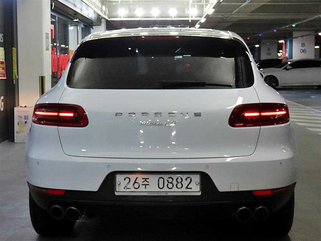 Porsche Macan - Vista 5