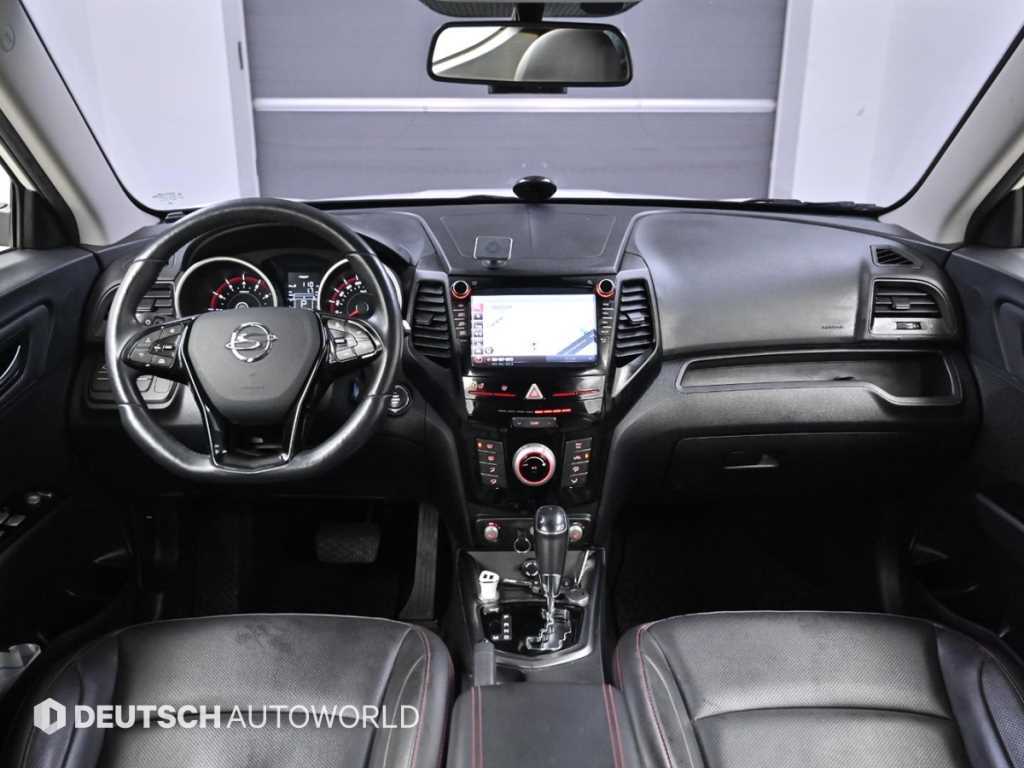 Ssangyong Tivoli - Vista 7