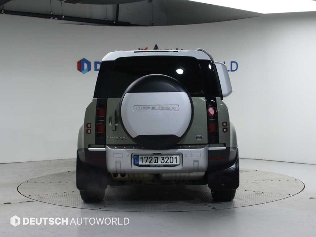 Land Rover Defender - Vista 4