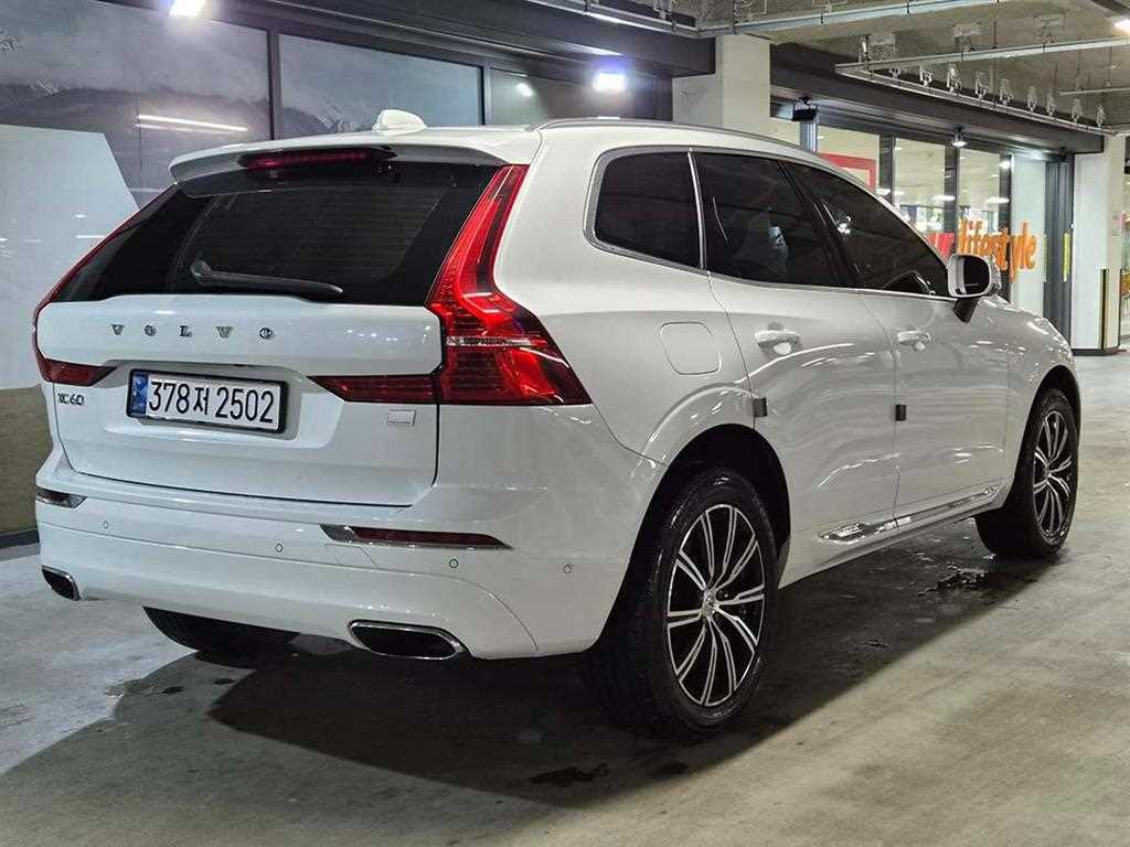 Volvo XC60 - Vista 4