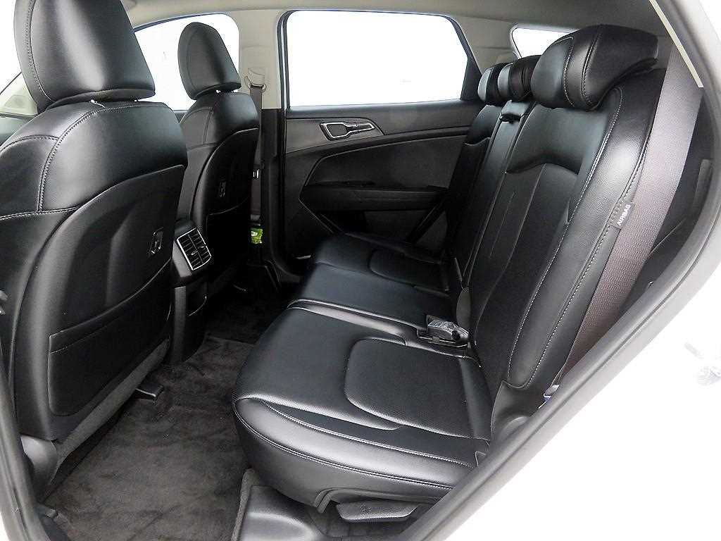 KIA Sportage - Vista 8