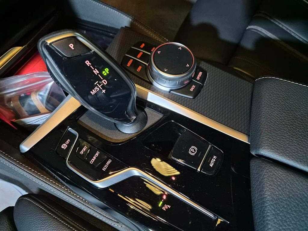 BMW 5 Series - Vista 10