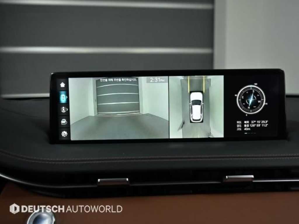 Genesis GV70 - Vista 8