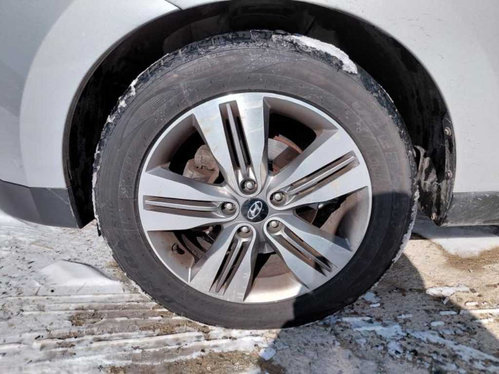 HYUNDAI Tucson 2015 Gris - Importación desde Corea - HF Imports Iquique - Foto 15