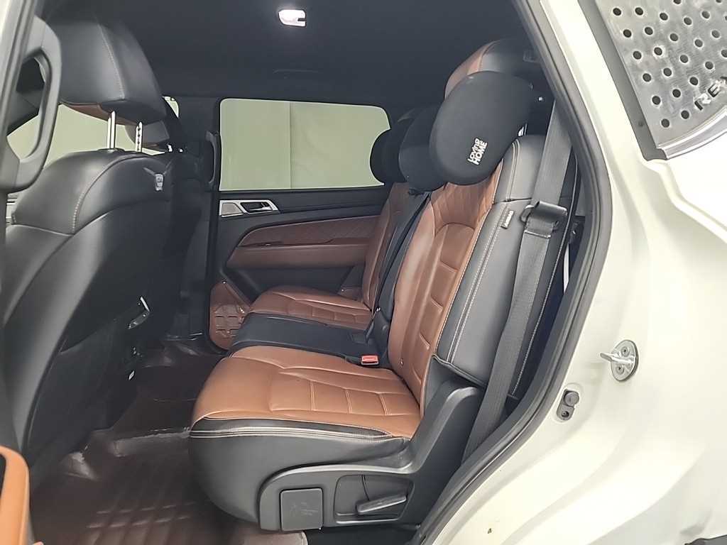 Ssangyong Rexton - Vista 12