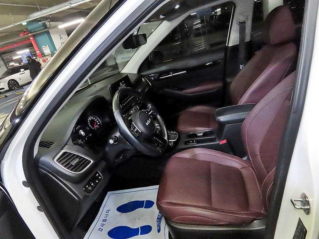 KIA Seltos - Vista 6