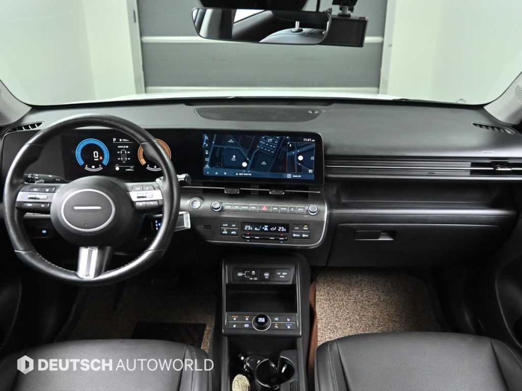 HYUNDAI Kona - Vista 7