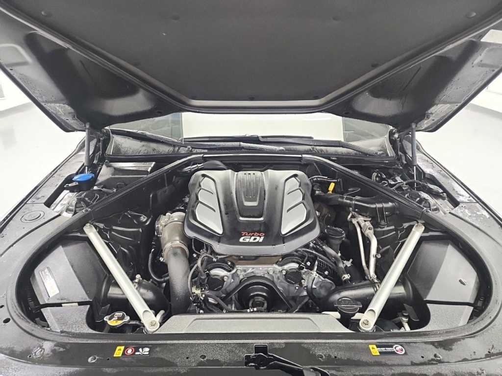 Genesis EQ900 - Vista 5