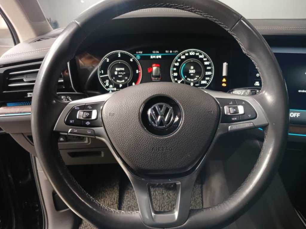 Volkswagen Touareg - Vista 10