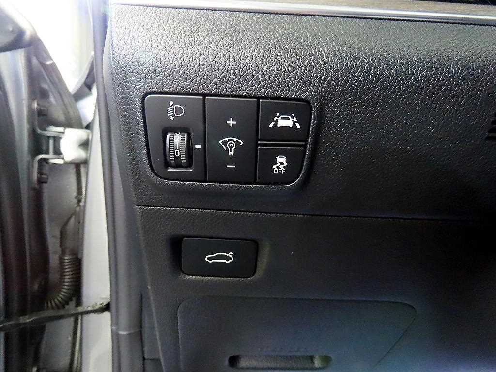 KIA K5 2022 Plateado - Importación desde Corea - HF Imports Iquique - Foto 13