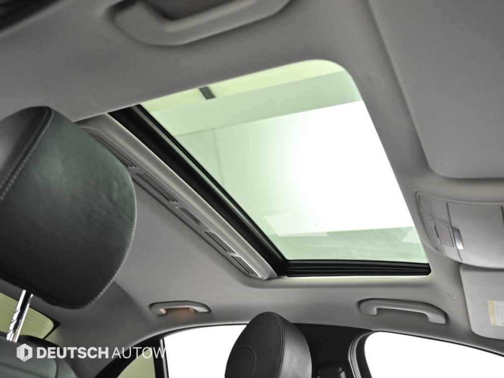 Mercedes Benz E class 2018 Negro - Importación desde Corea - HF Imports Iquique - Foto 19