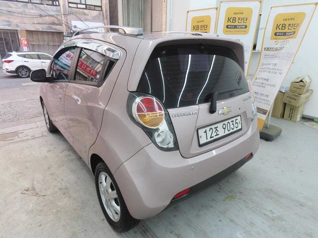 Chevrolet Spark - Vista 4