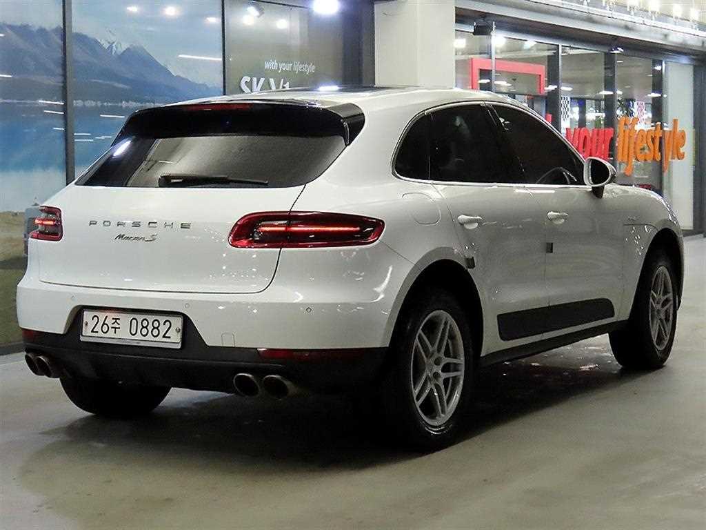 Porsche Macan - Vista 4