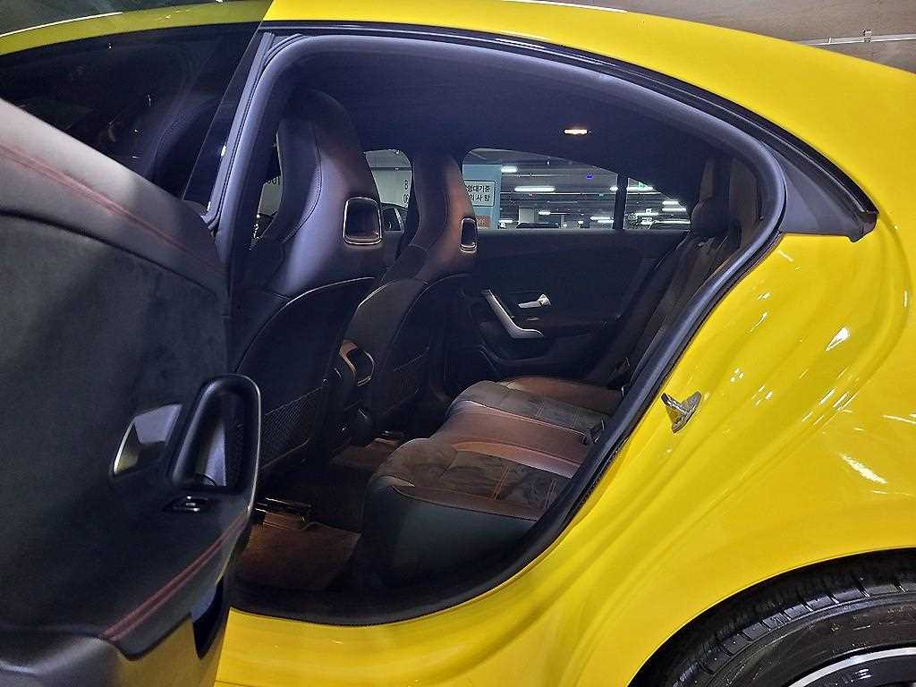 Mercedes Benz CLA Class - Vista 8