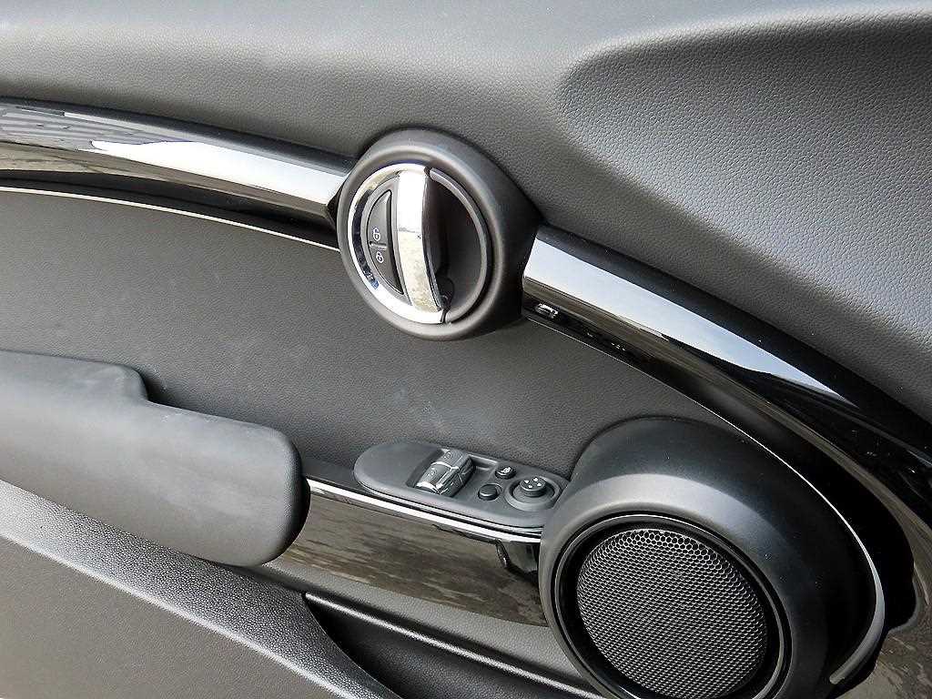 Mini Cooper - Vista 11