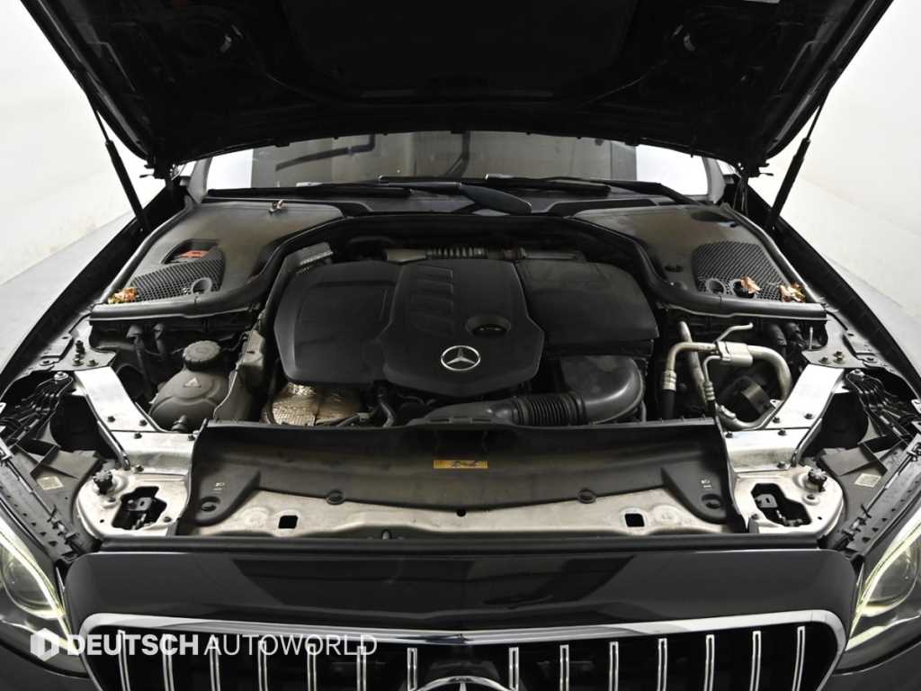 Mercedes Benz E class - Vista 6