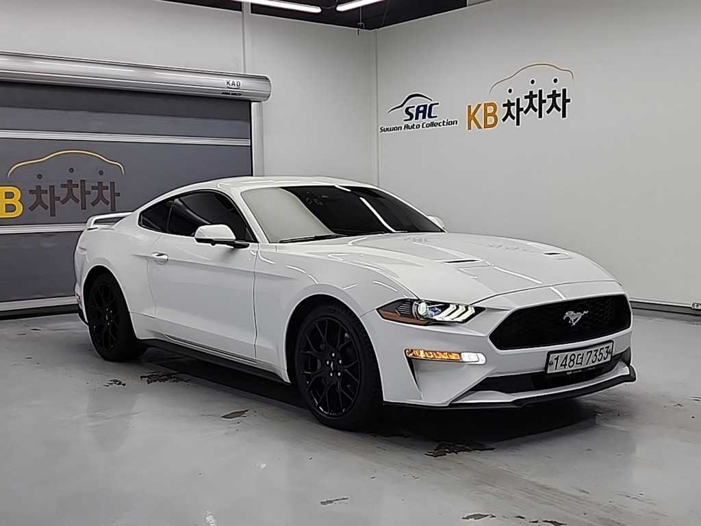 Ford Mustang - Vista 4