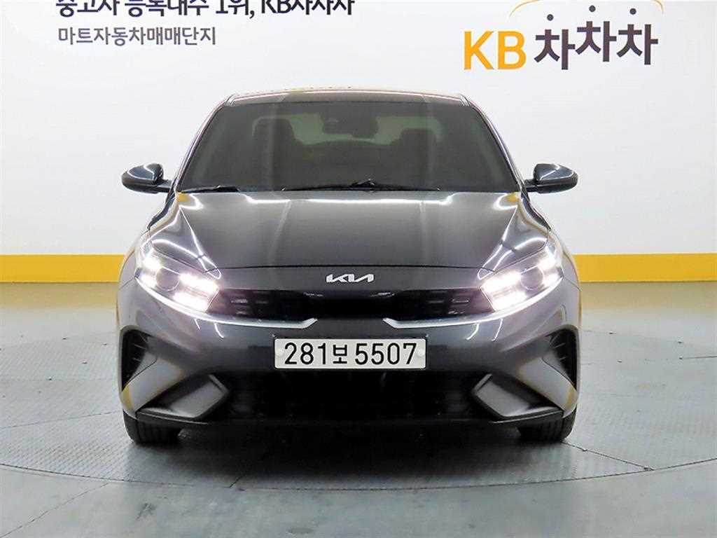 KIA K3 2023 - Importación desde Corea - HF Imports Iquique - Foto 1