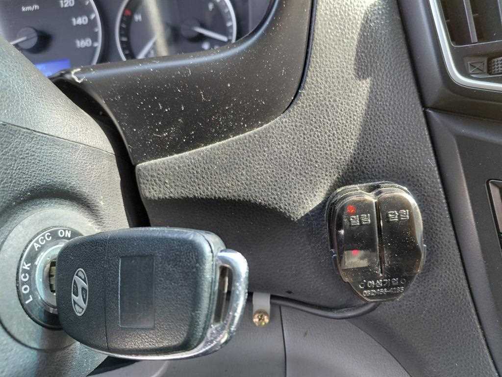 HYUNDAI Starex 2019 Amarillo - Importación desde Corea - HF Imports Iquique - Foto 17